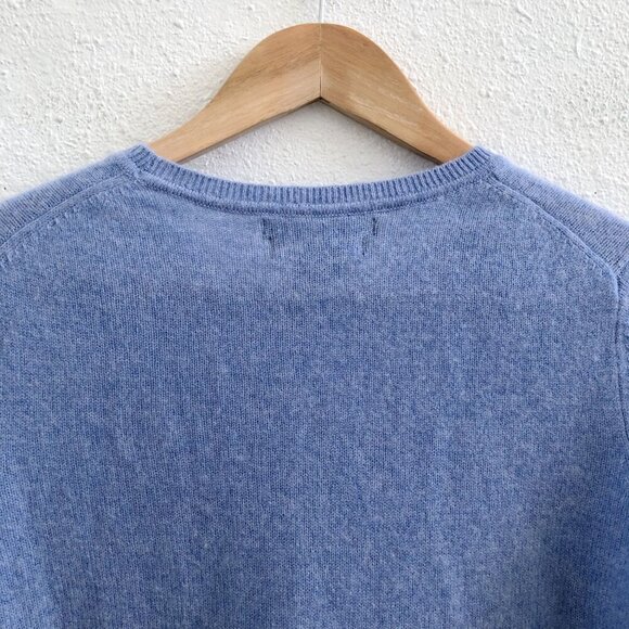 TAHARI 100% Cashmere Sweater Size Small - Picture 3 of 7